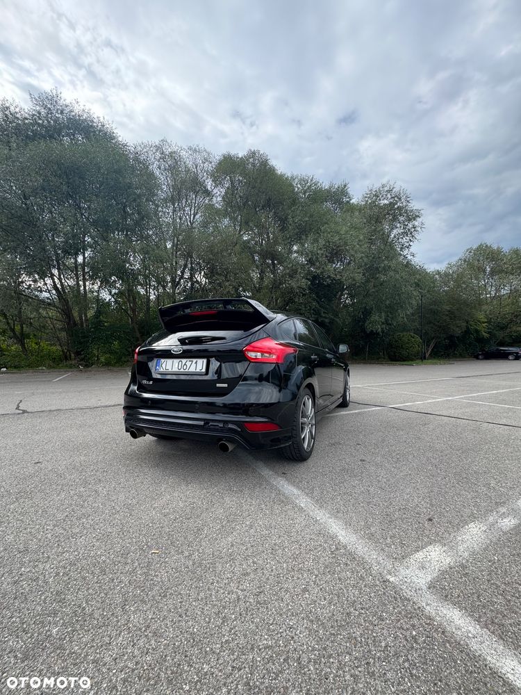 Ford Focus 1.5 EcoBoost ST-Line Black ASS - 4