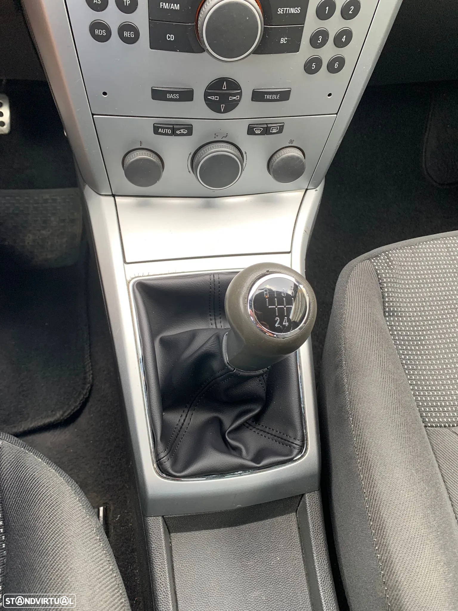 Opel Astra GTC 1.4 - 11