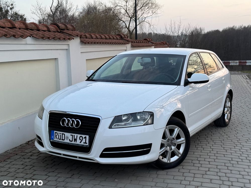 Audi A3 Sportback - 3