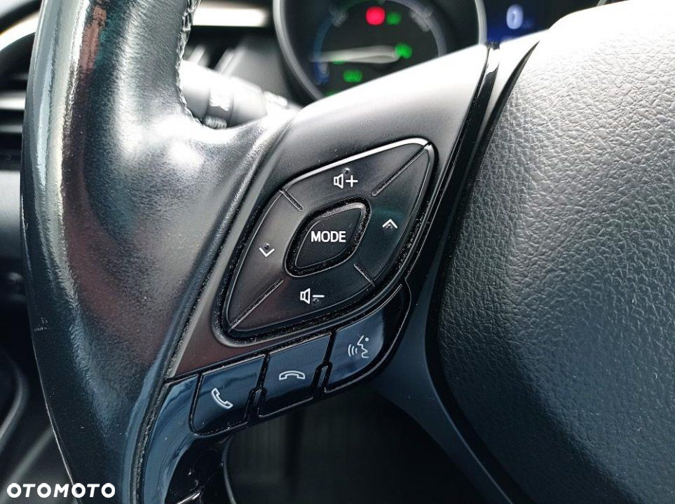 Toyota C-HR - 17