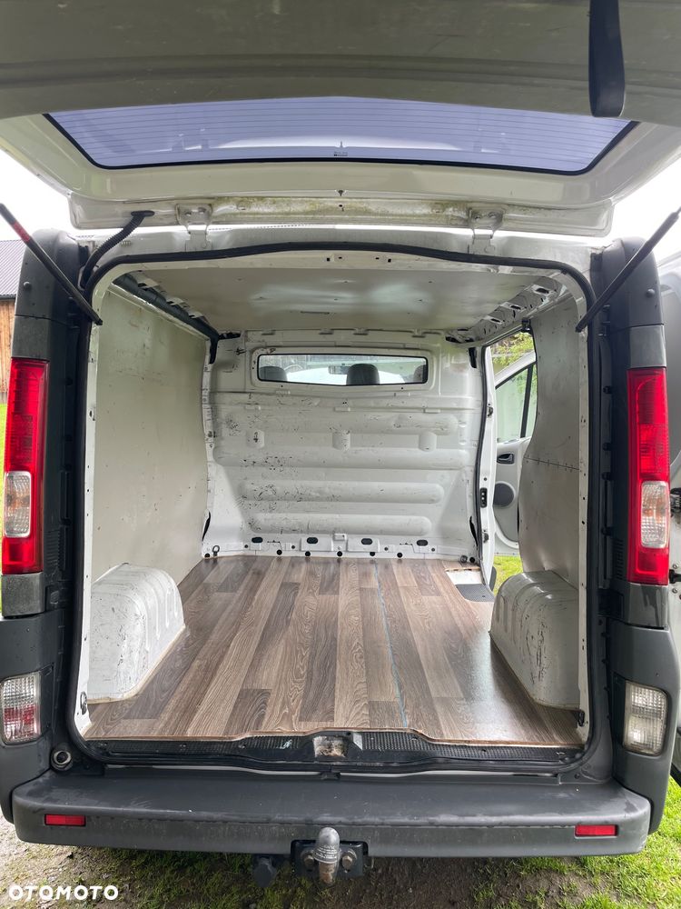 Renault TRAFIC - 13