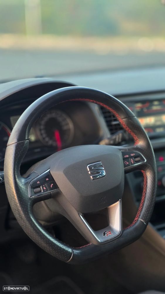 SEAT Leon 2.0 TDI DPF S&S FR - 6
