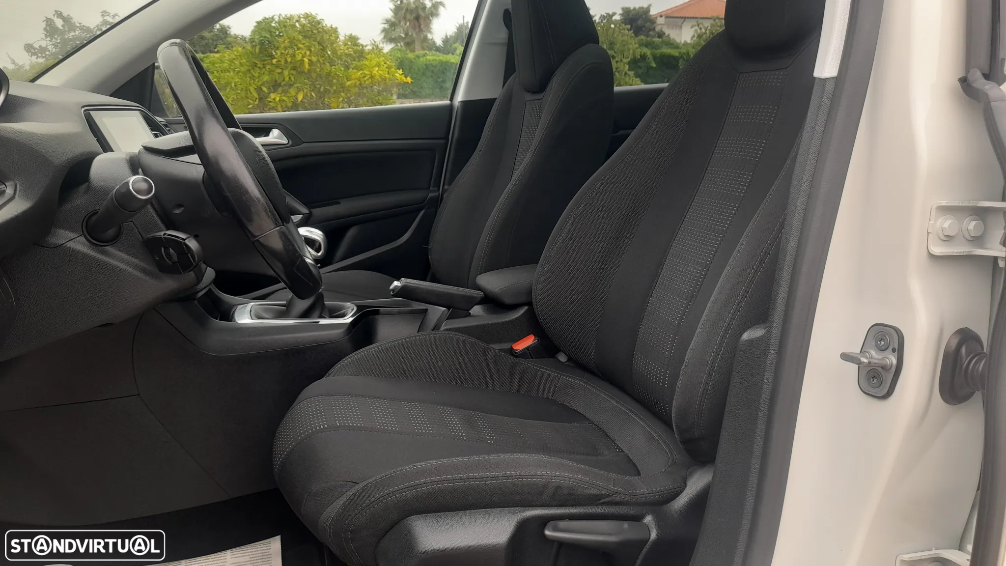 Peugeot 308 SW BlueHDi 120 Stop & Start Style - 18