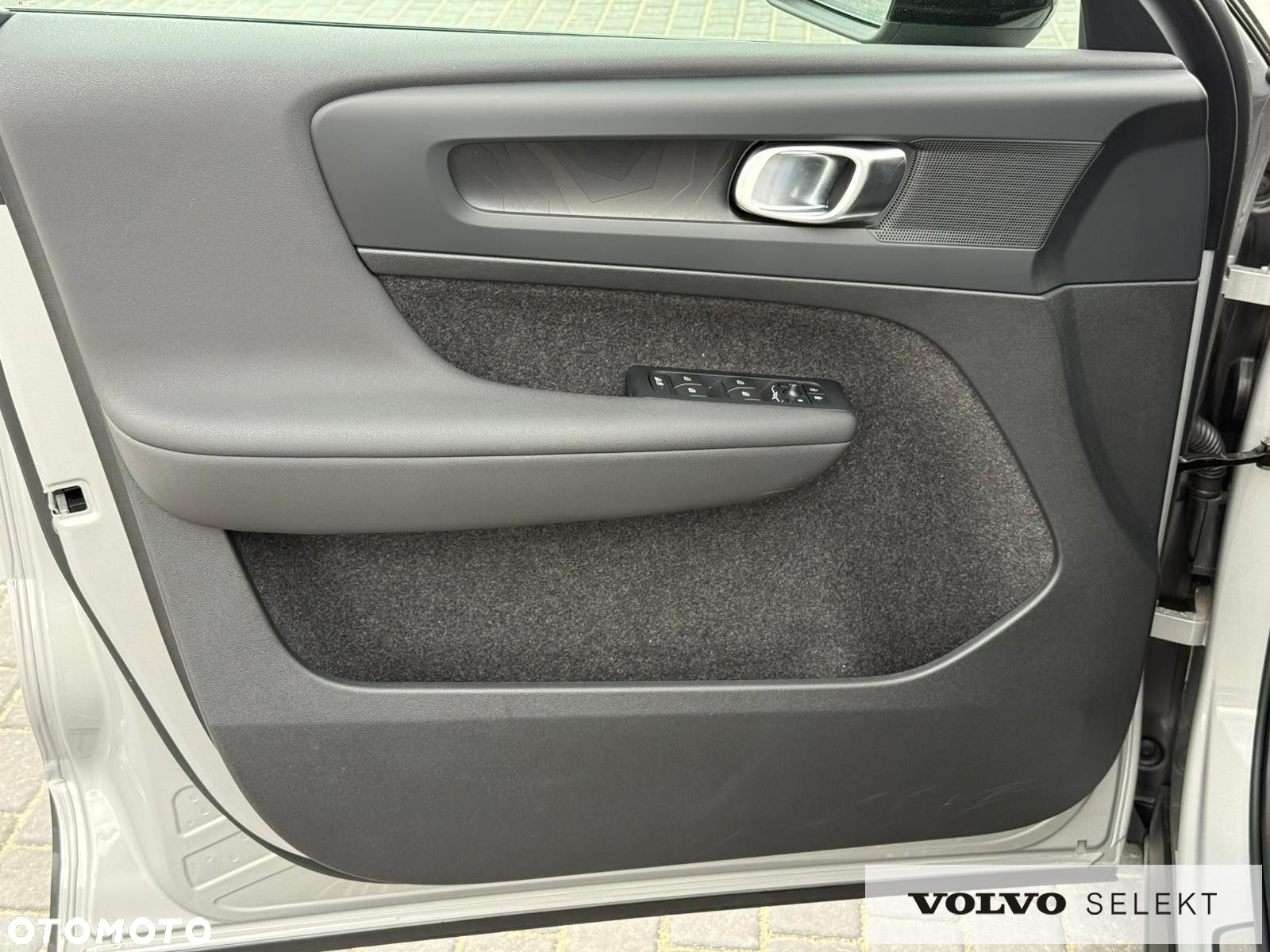 Volvo C40 - 15