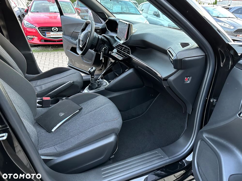 Peugeot 2008 - 21