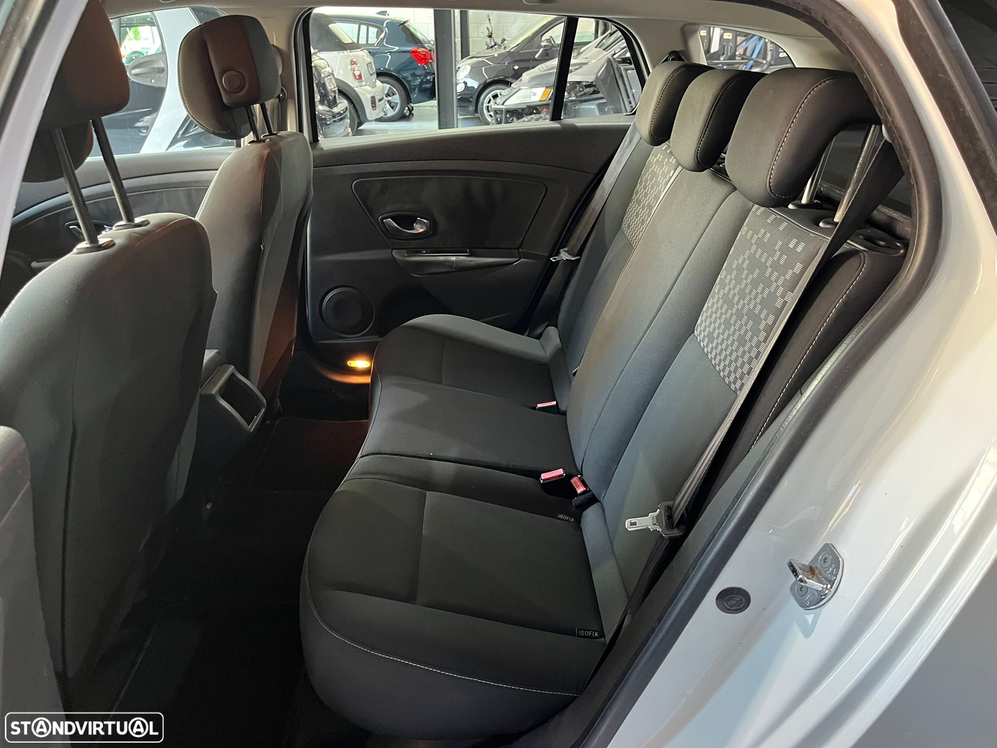 Renault Mégane Sport Tourer 1.5 dCi Dynamique - 11