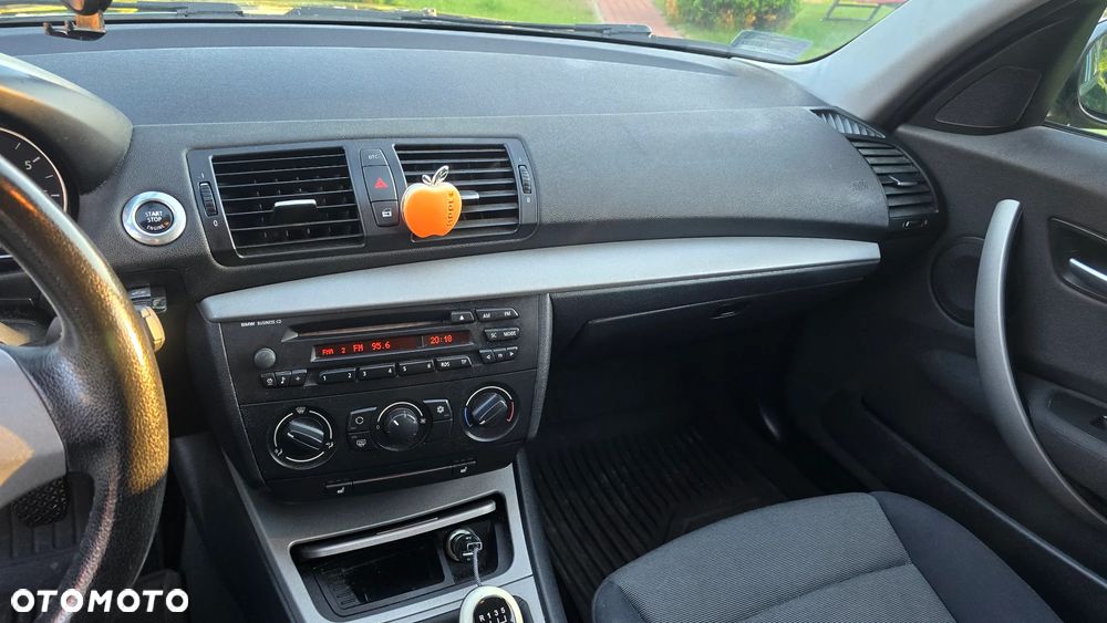 BMW Seria 1 - 11