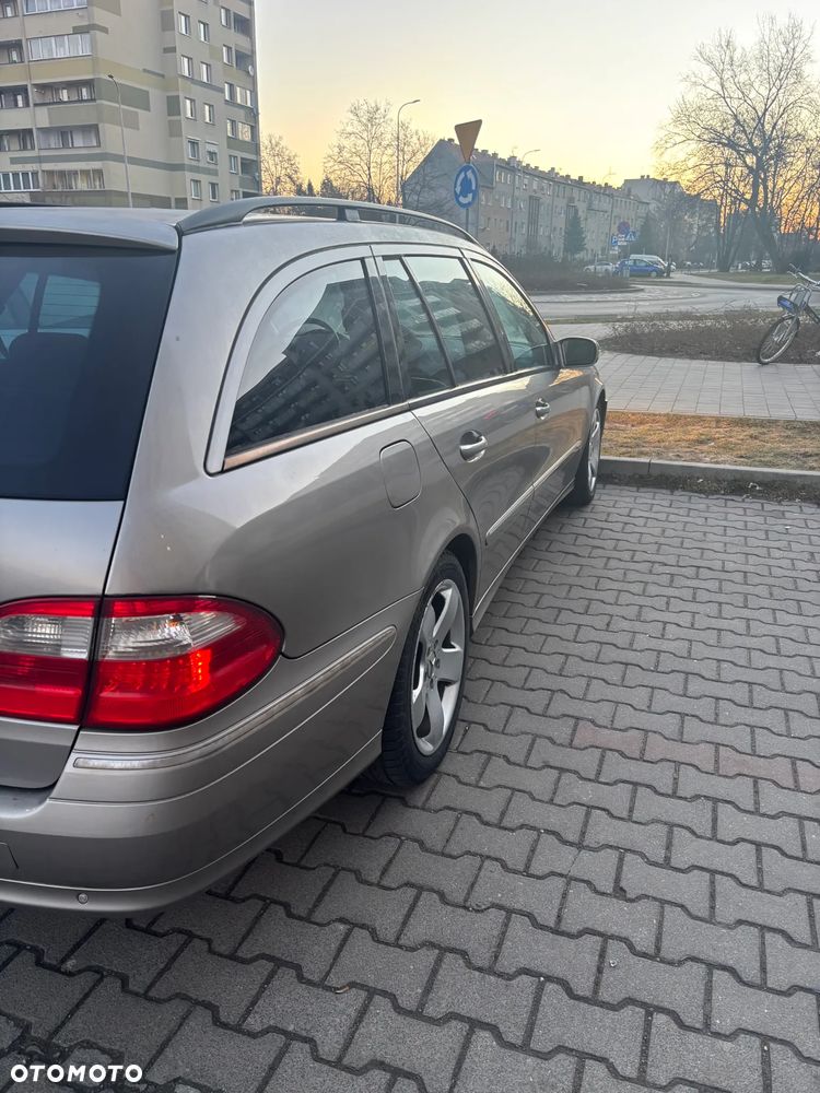 Mercedes-Benz Klasa E - 2