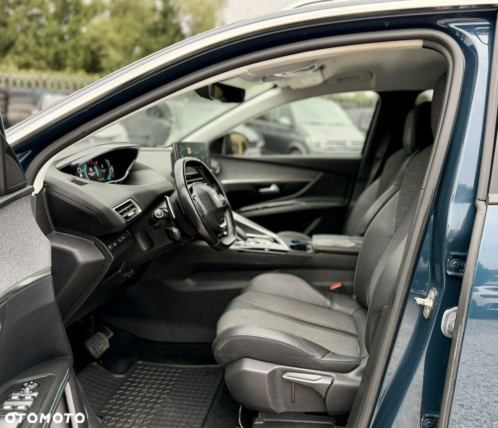 Peugeot 3008 1.6 PureTech Hybrid PHEV Allure Pack S&S EAT8 - 10