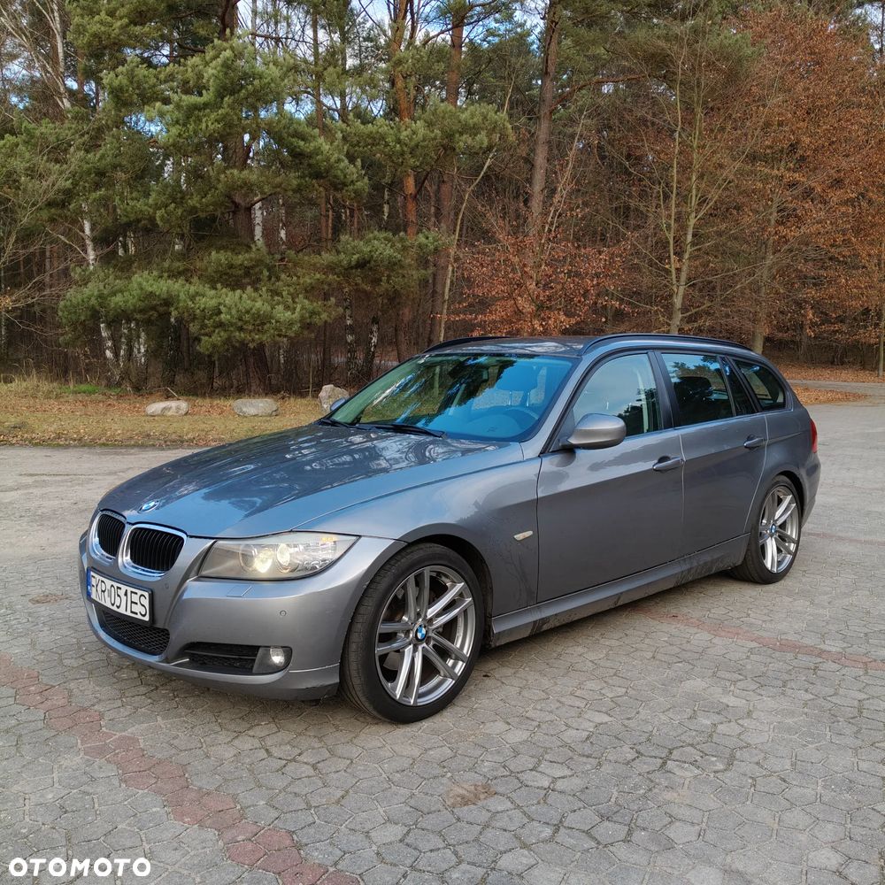 BMW Seria 3 318d - 19