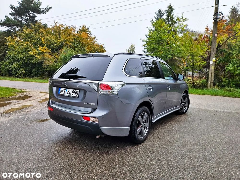 Mitsubishi Outlander 2.0 2WD Diamant Edition - 14
