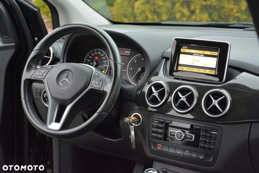Mercedes-Benz Klasa B 180 CDI BlueEFFICIENCY Edition 1 - 24