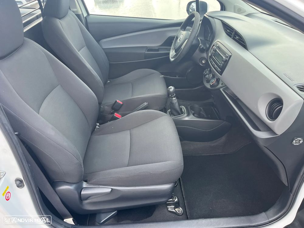 Toyota Yaris Van D4d, 90 Cv....IVA dedutivel - 14
