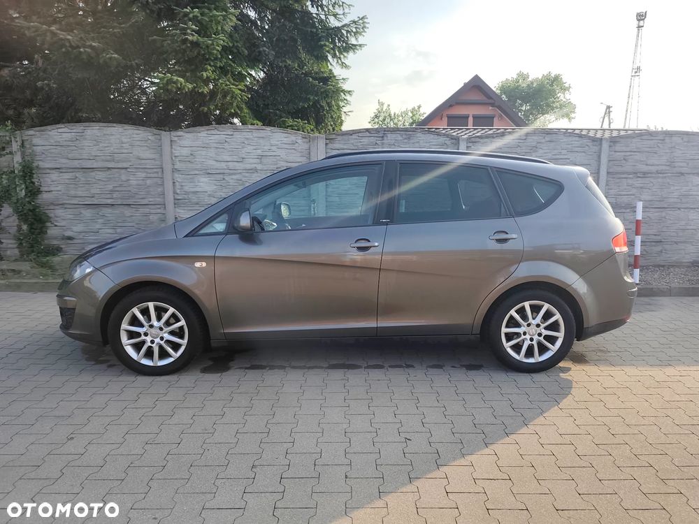 Seat Altea XL 1.6 TDI DPF CR DSG Style Copa - 3