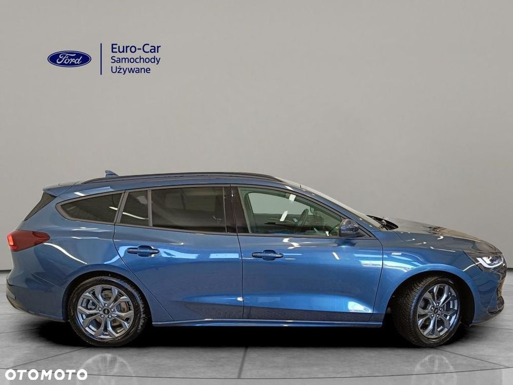 Ford Focus 1.0 EcoBoost mHEV ST-Line X - 5