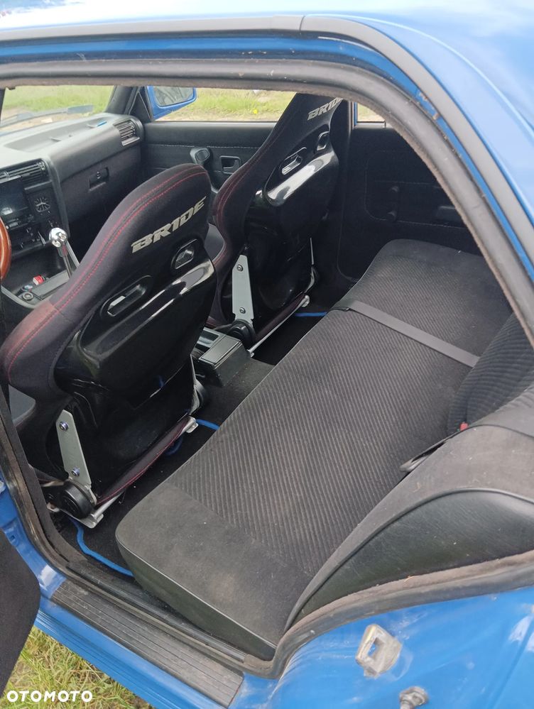 BMW Seria 3 325i - 7