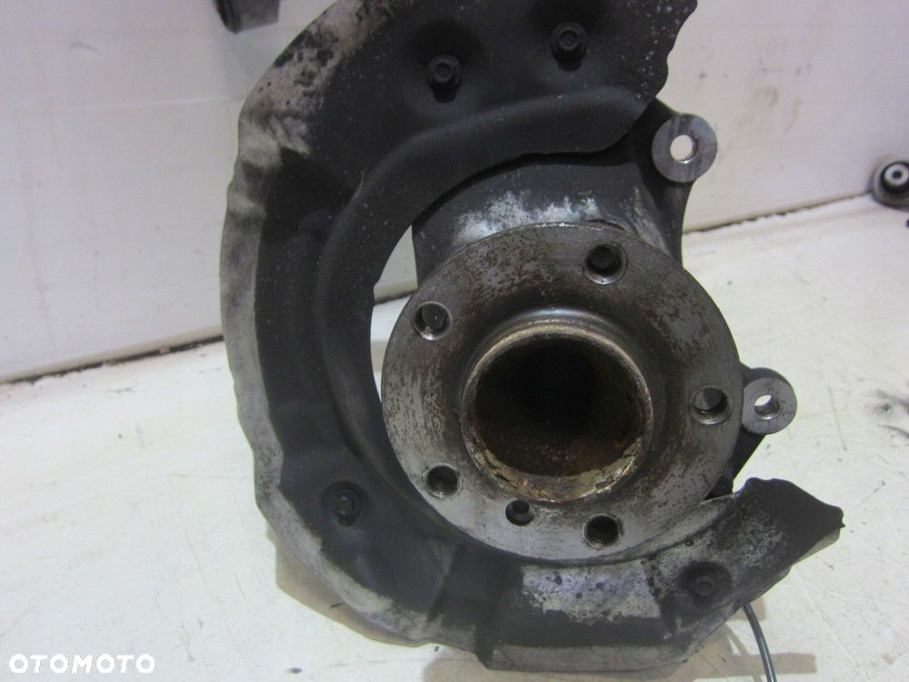 BMW F10 F11 ZWROTNICA PRZEDNIA LEWA 6775769 WAHACZ - 2