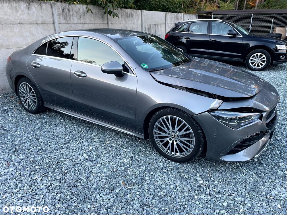 Mercedes-Benz CLA - 9