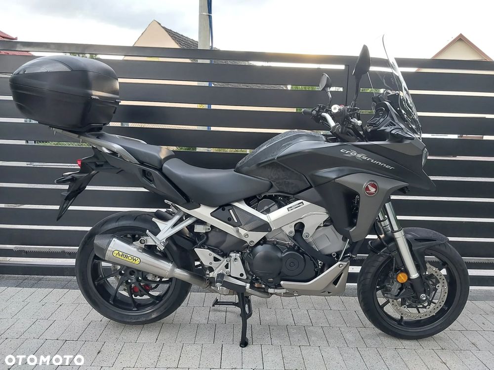 Honda VFR - 1