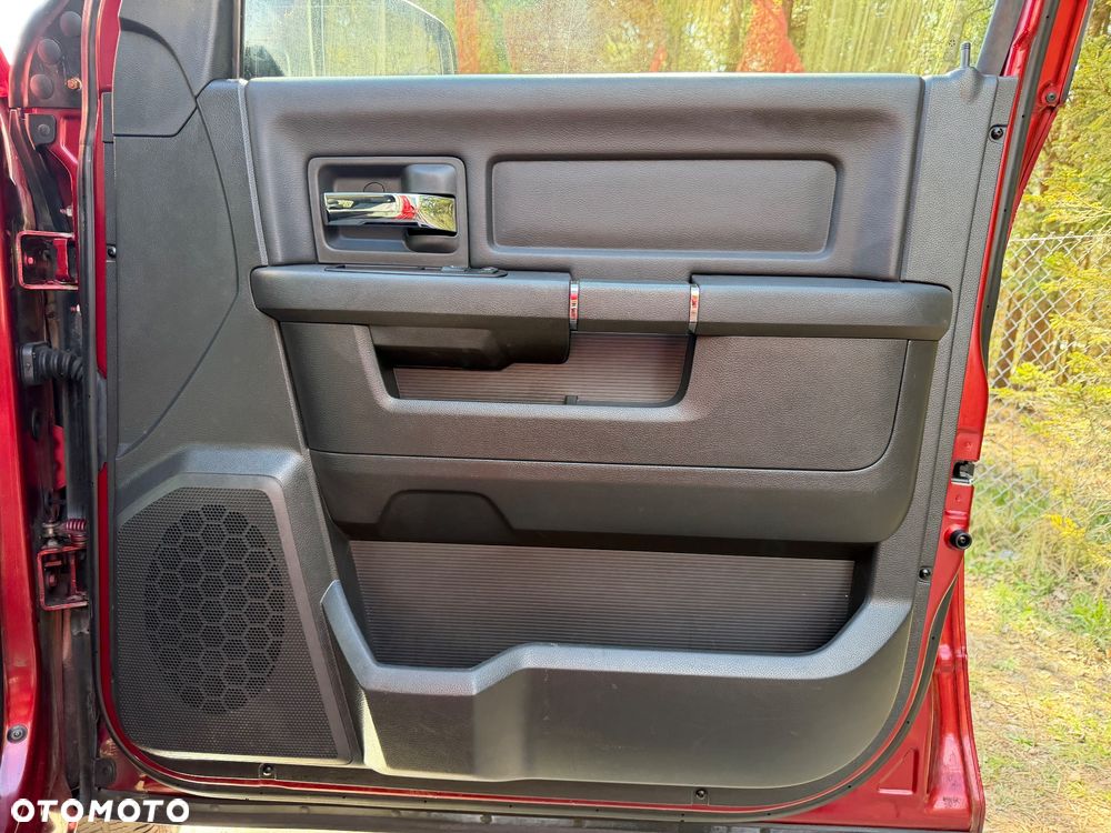 Dodge RAM 5.7 4x4 - 18