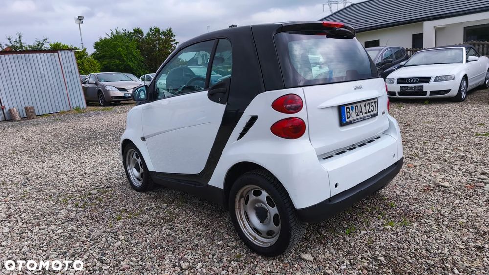 Smart Fortwo softouch black&white limited micro hybrid drive - 11