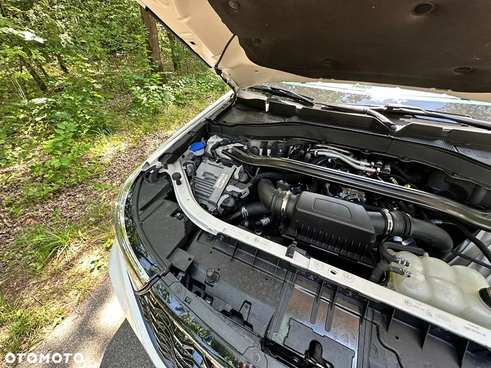 Ford Explorer EcoBoost Plug-in Hybrid ST-LINE - 10