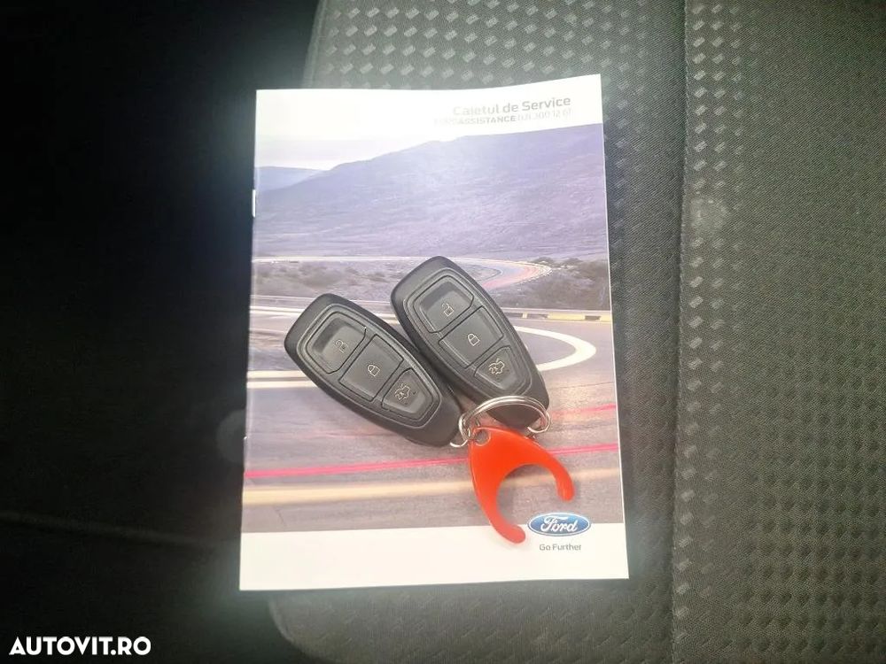 Ford Focus 1.5 EcoBlue Titanium - 13