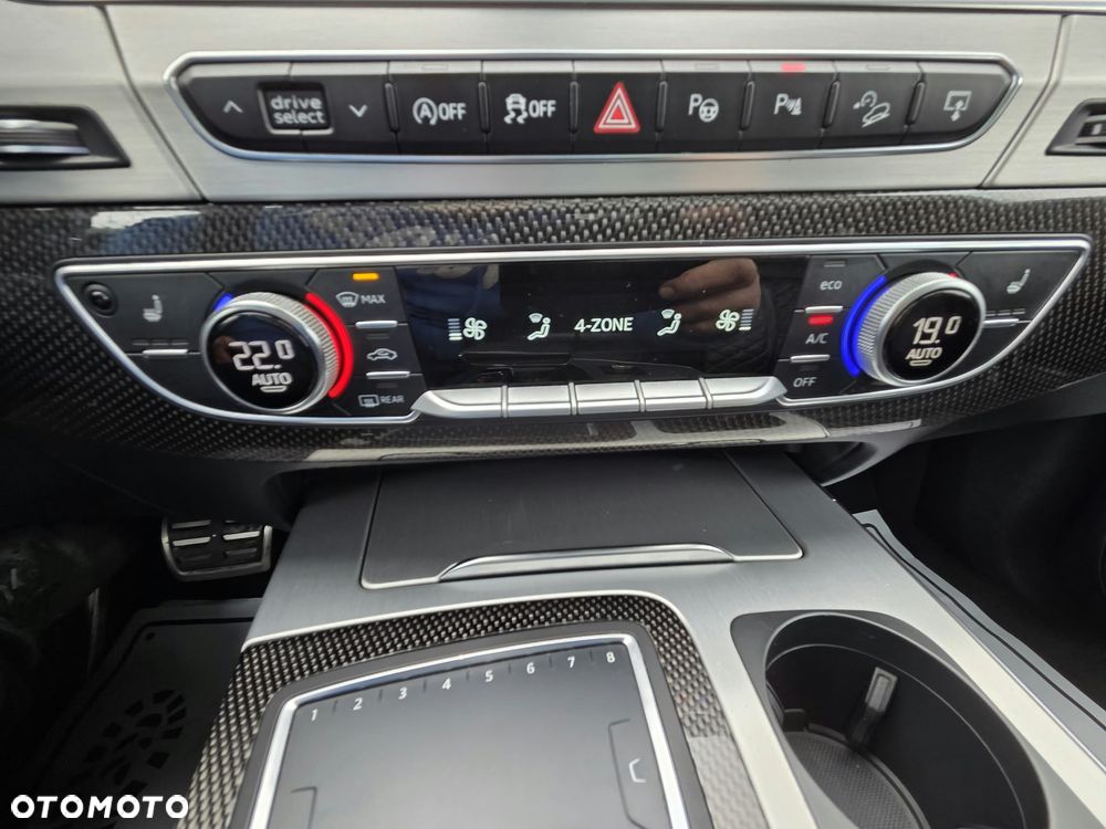 Audi SQ7 4.0 TDI Quattro Tiptronic - 36
