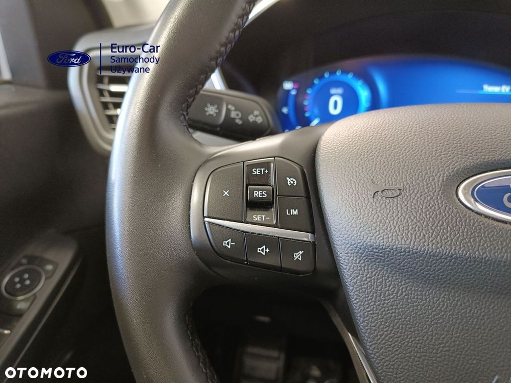 Ford Kuga 2.5 Duratec FHEV TITANIUM - 20