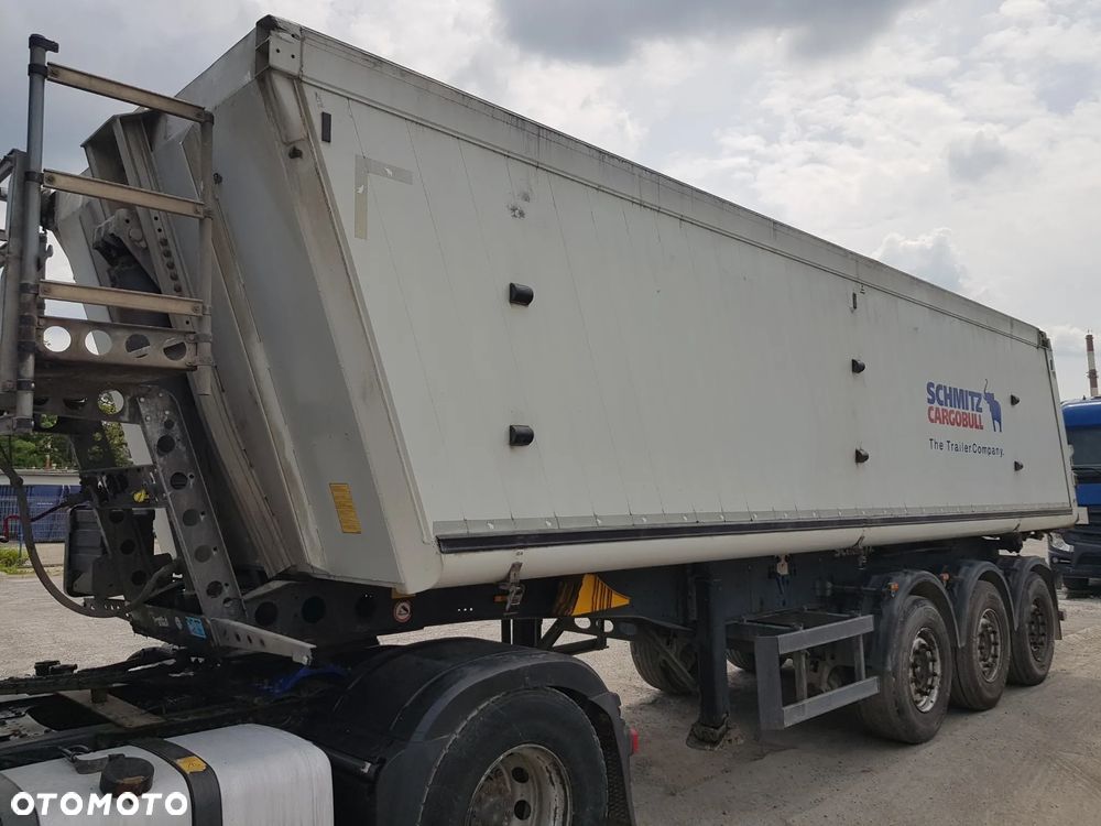 Schmitz Cargobull SKI24 8.2 39m³ - 2