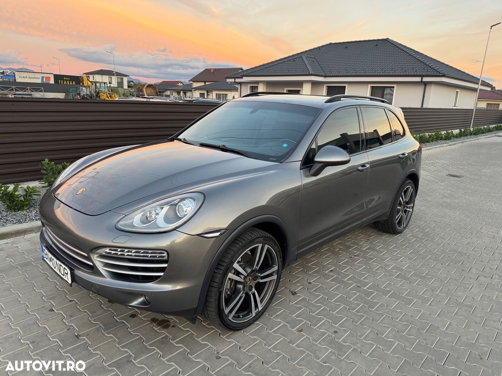 Porsche Cayenne Diesel Platinum Edition - 3