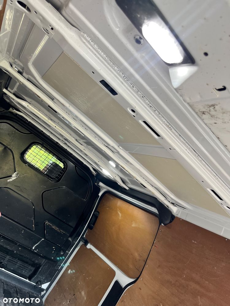 Ford Transit Custom - 11