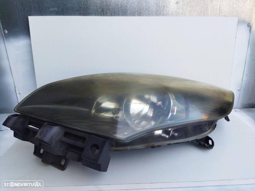 FAROL ESQUERDO RENAULT SCENIC III JZ - 1