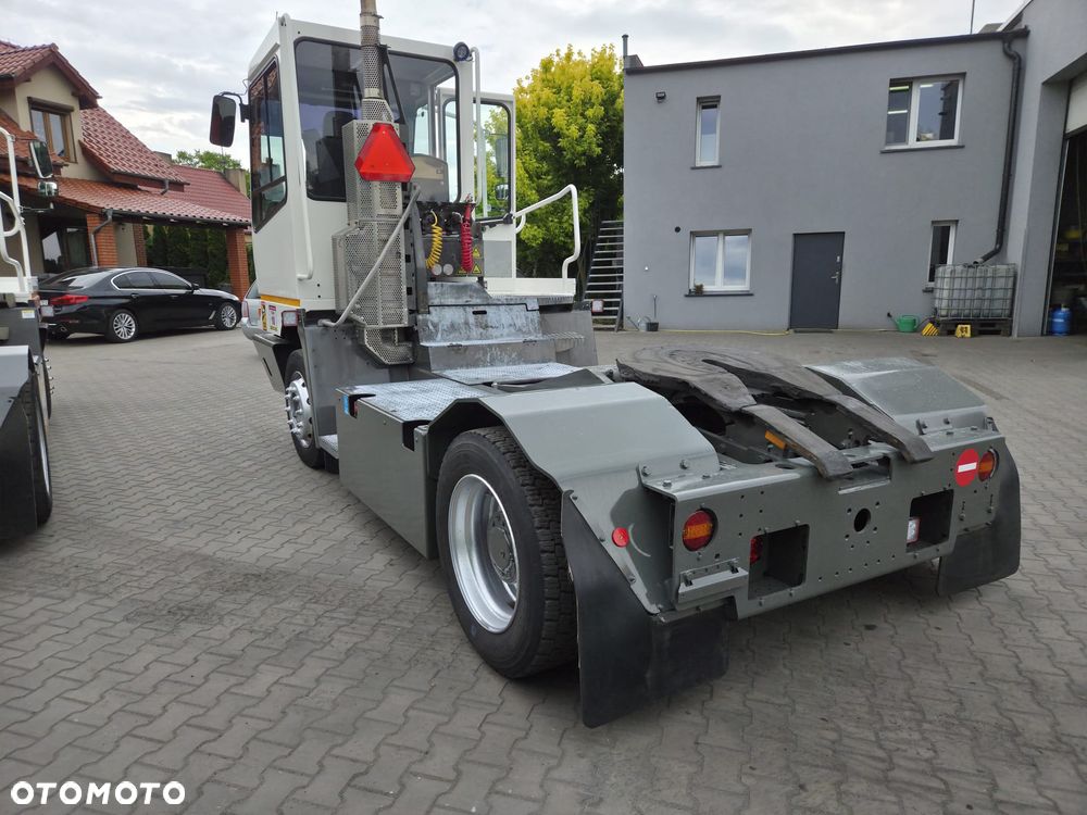 Terberg YT222 - 5