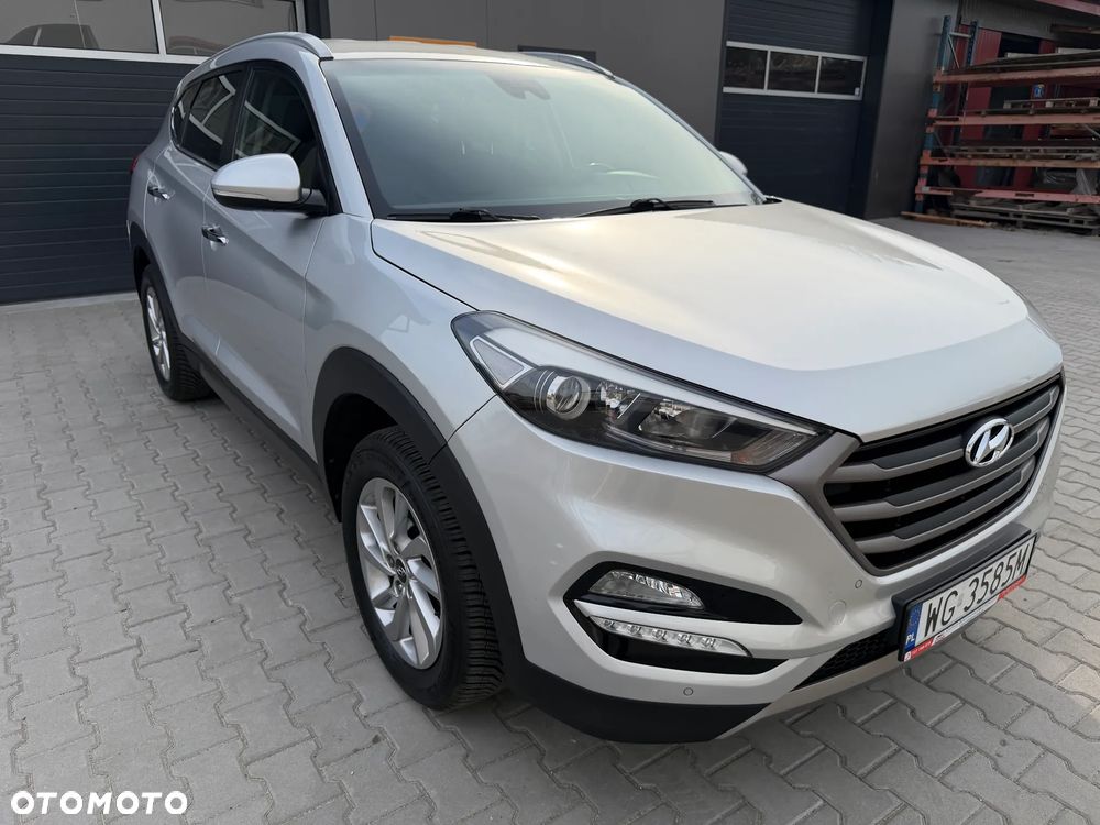Hyundai Tucson 1.6 GDI BlueDrive Style 2WD - 9