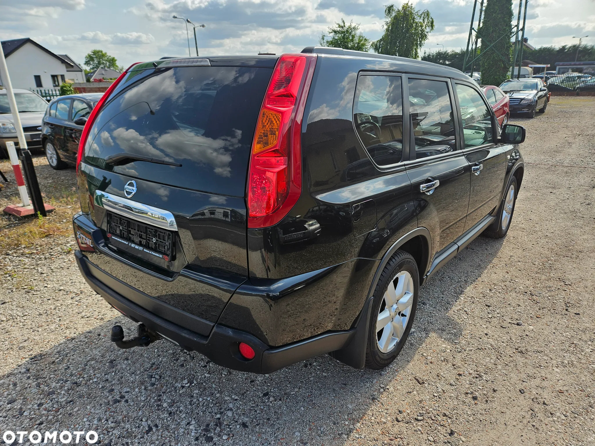 Nissan X-Trail 2.5 4x4 CVT-Automatik Platinum - 4
