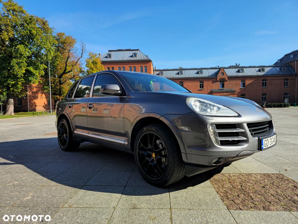 Porsche Cayenne - 3