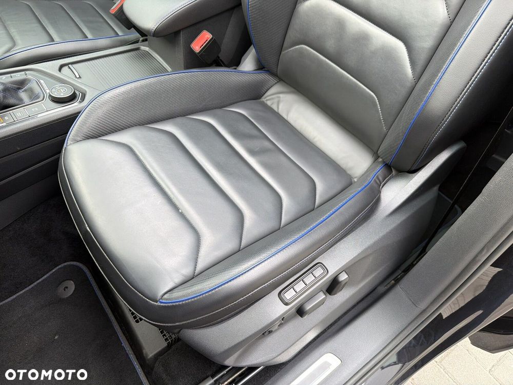 Volkswagen Tiguan - 13