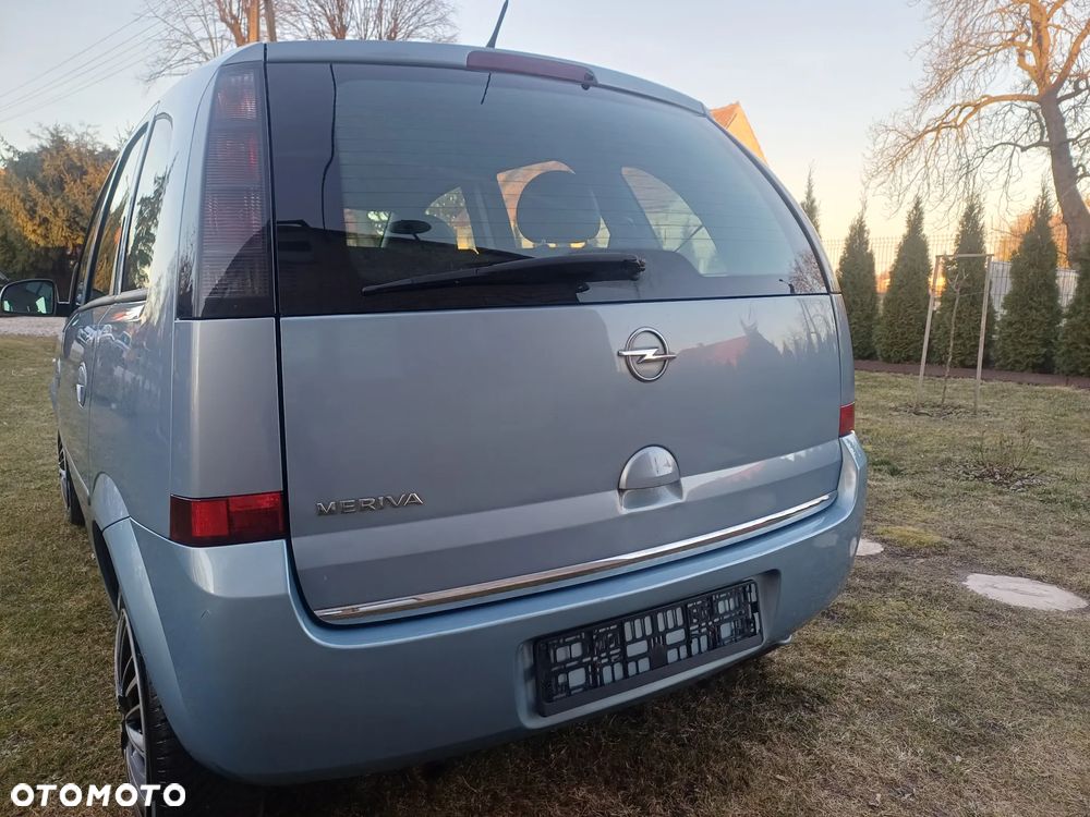 Opel Meriva 1.4 - 8