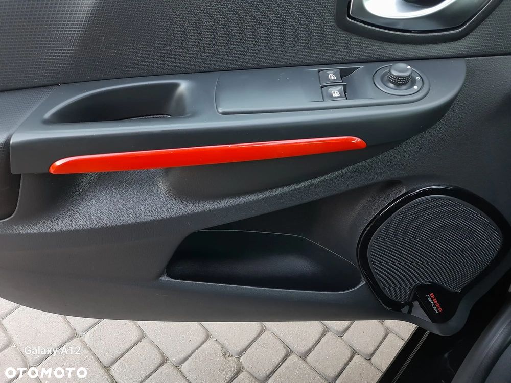 Renault Clio 0.9 Energy TCe Limited EU6 - 10