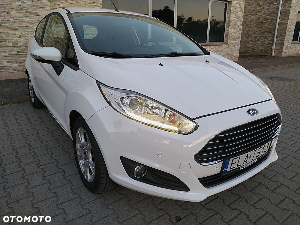Ford Fiesta 1.5 TDCi ST&St Trend - 4