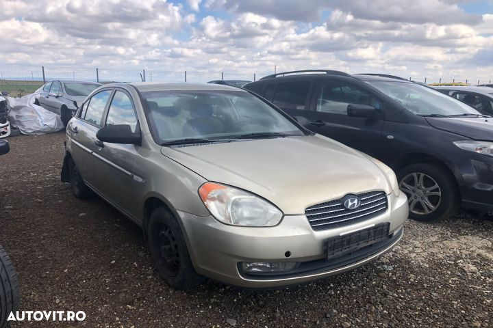 MODUL / CALCULATOR BCM Hyundai Accent MC  [din 2006 pana  2011] seria Sedan 1.5  CRDI MT (112 hp) - 2