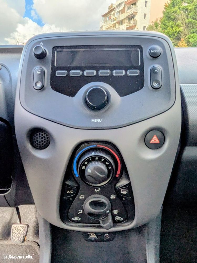 Peugeot 108 1.0 VTi Active - 12