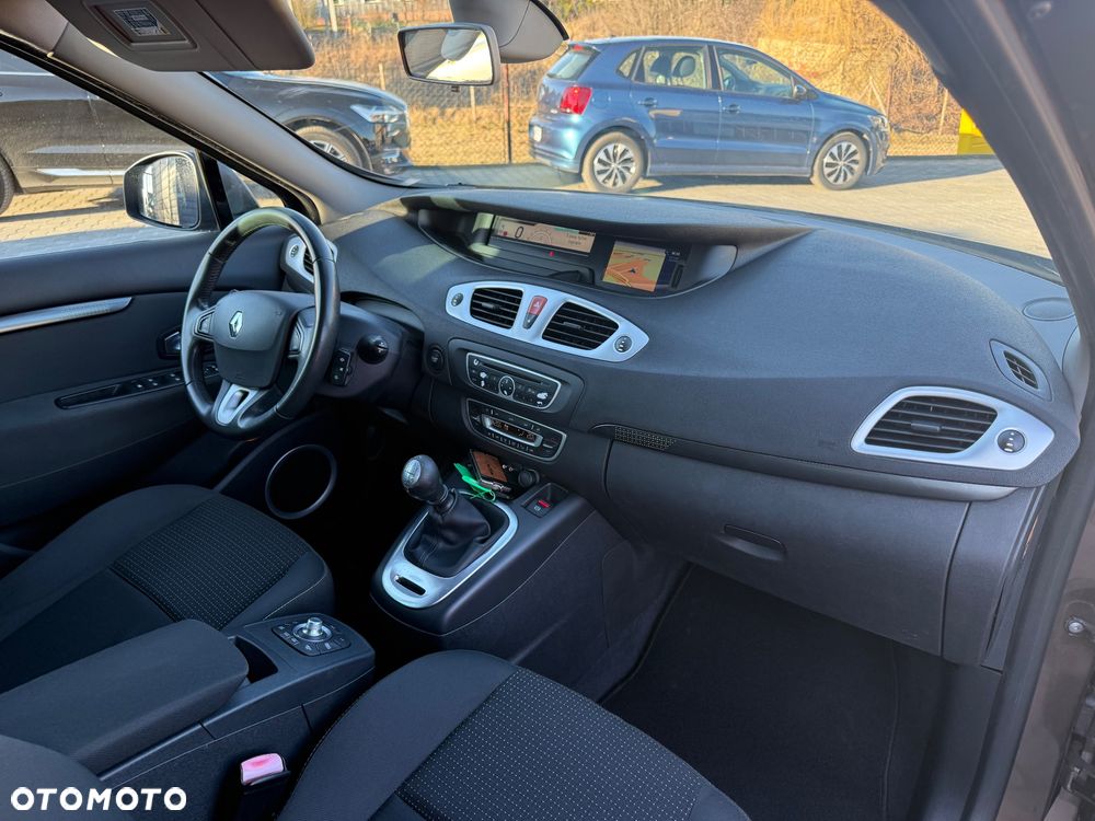 Renault Grand Scenic TCe 130 Dynamique - 21