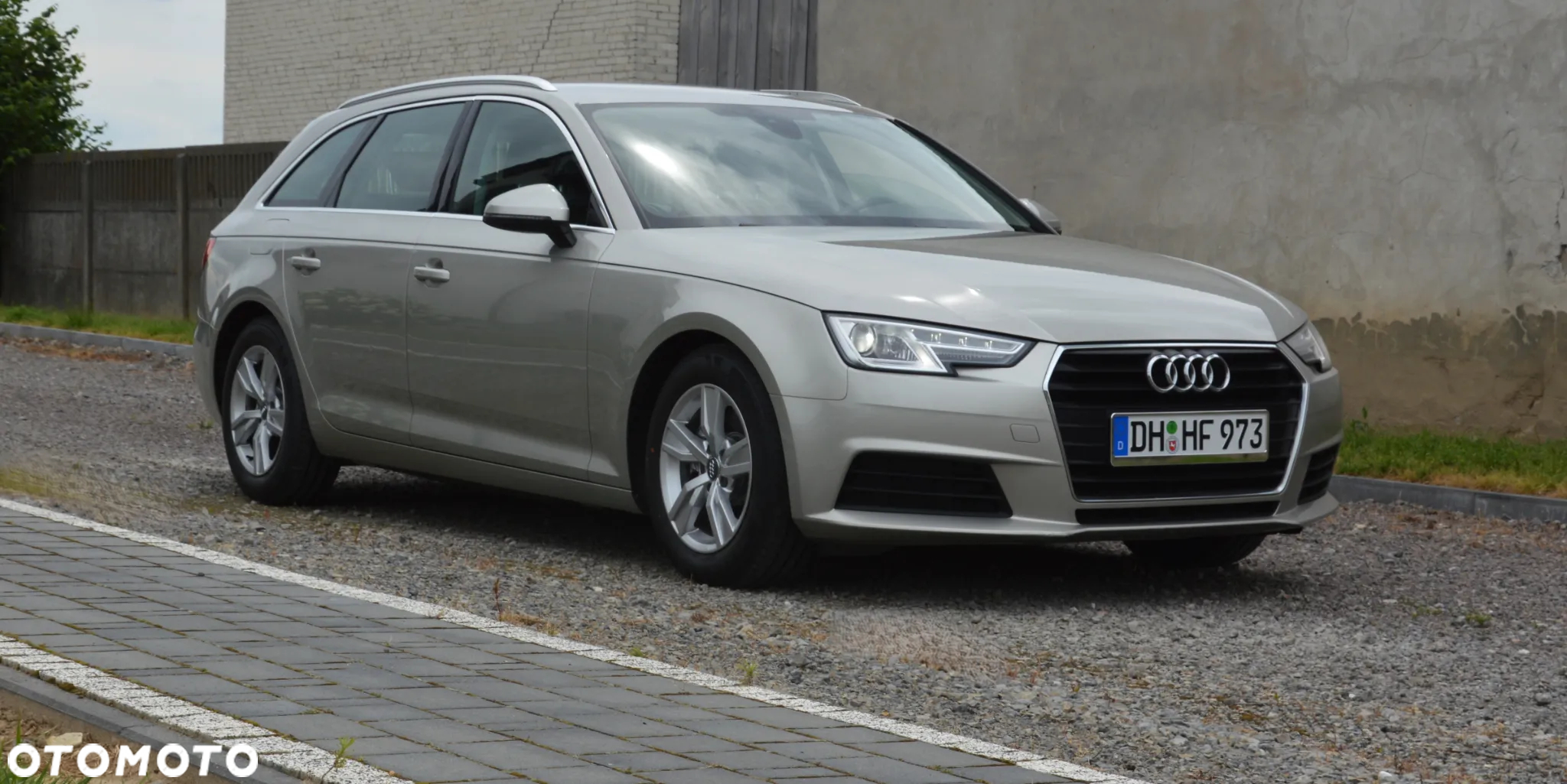 Audi A4 - 12