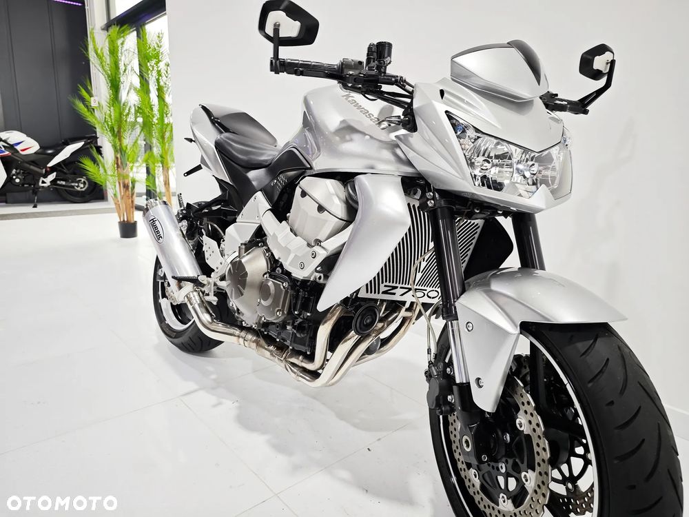 Kawasaki Z - 6