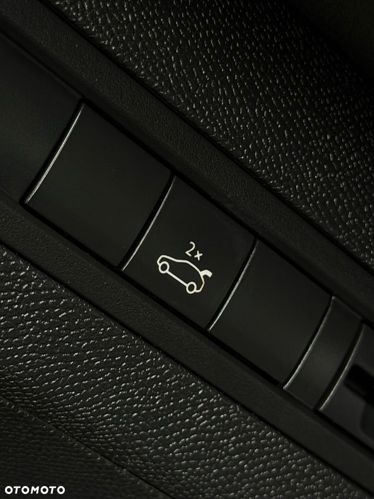 Peugeot 3008 BlueHDi 180 Stop & Start EAT8 GT - 20