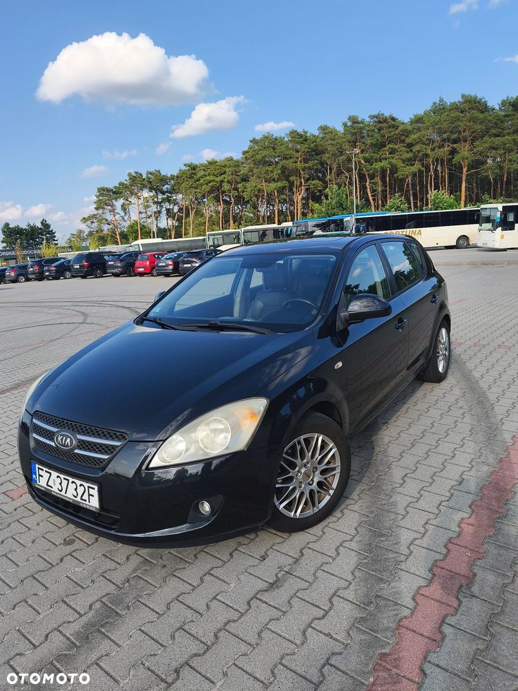 Kia Ceed 1.6 Comfort + - 1