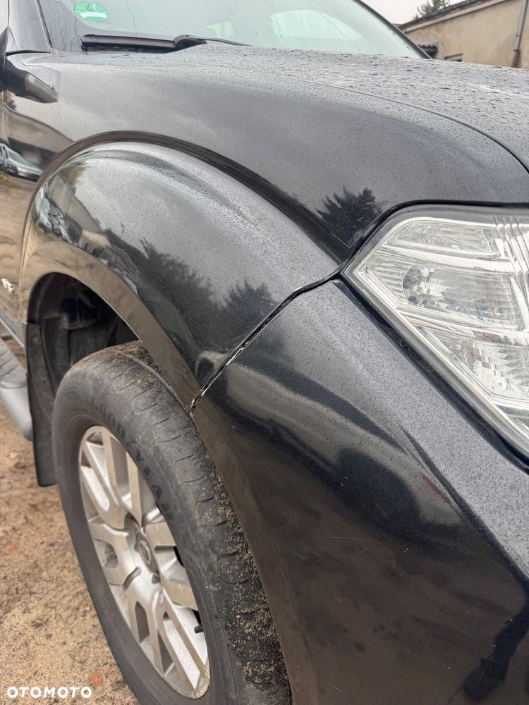 Nissan Navara 3.0 D V6 - 2