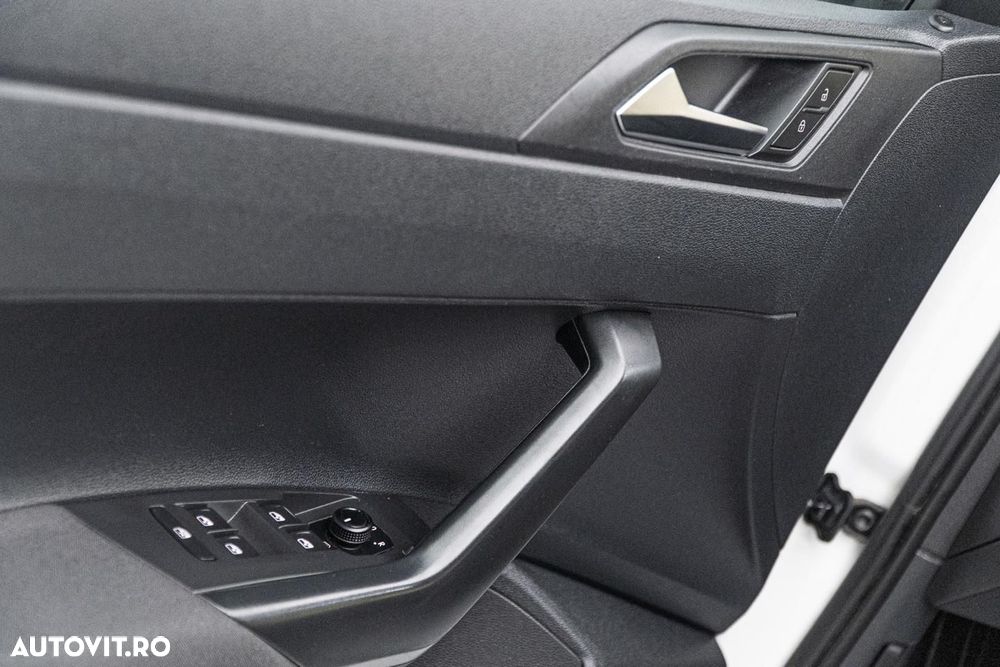 Volkswagen Polo 1.0 Comfortline - 19